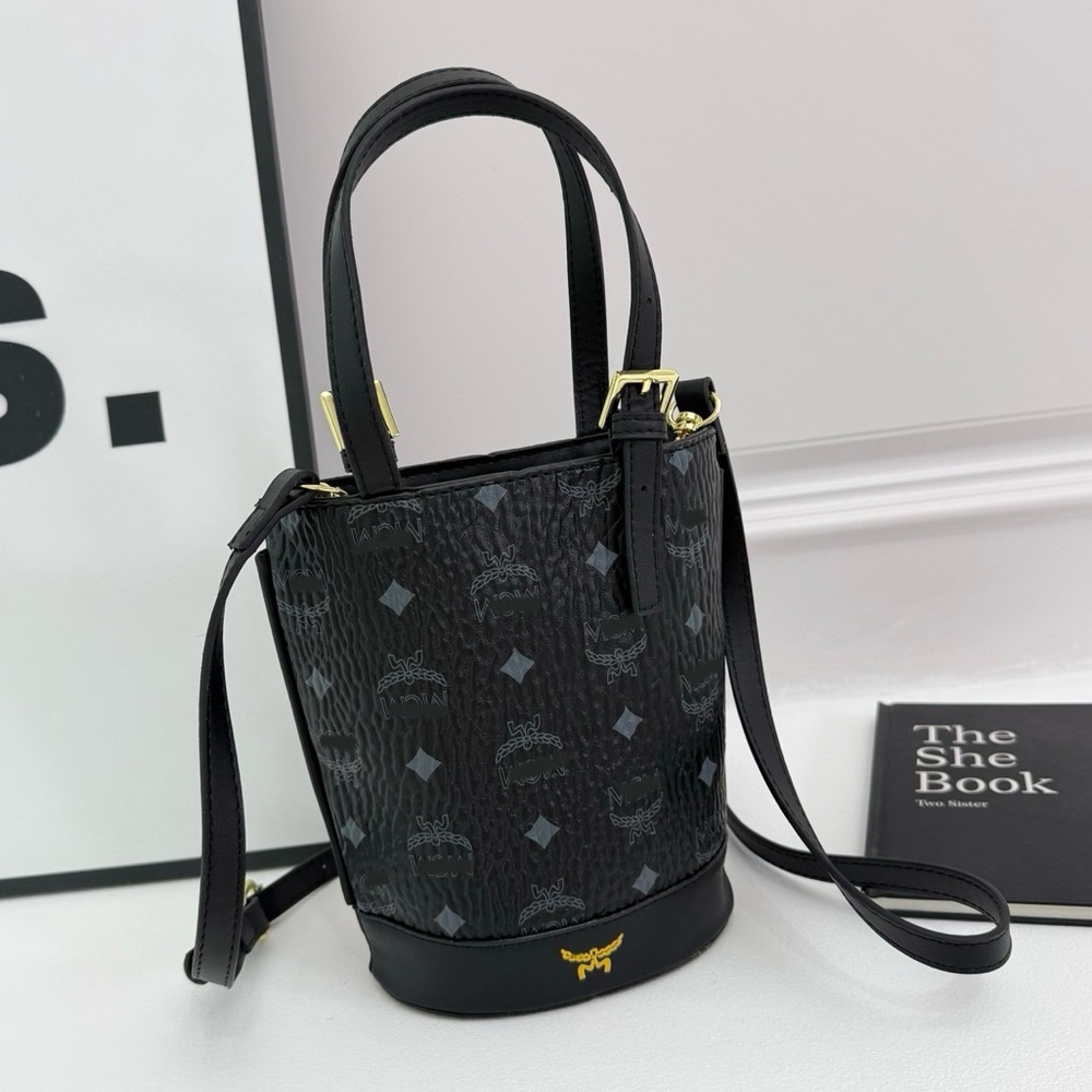 ❗️SALE❗️New black bucket fashion handbag